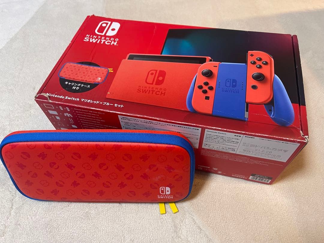 任天堂　Switch 本体 ＆限定品ケース、Micro SDカード付　箱あり