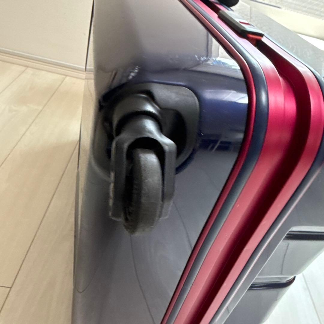 スーツケース　90L innovator イノベーター　キャリーケース