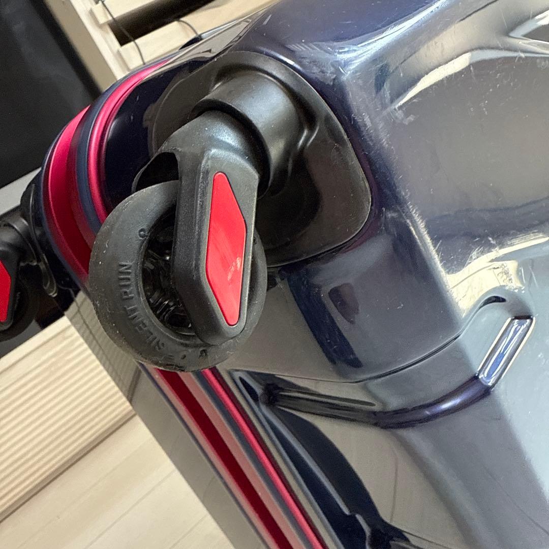 スーツケース　90L innovator イノベーター　キャリーケース