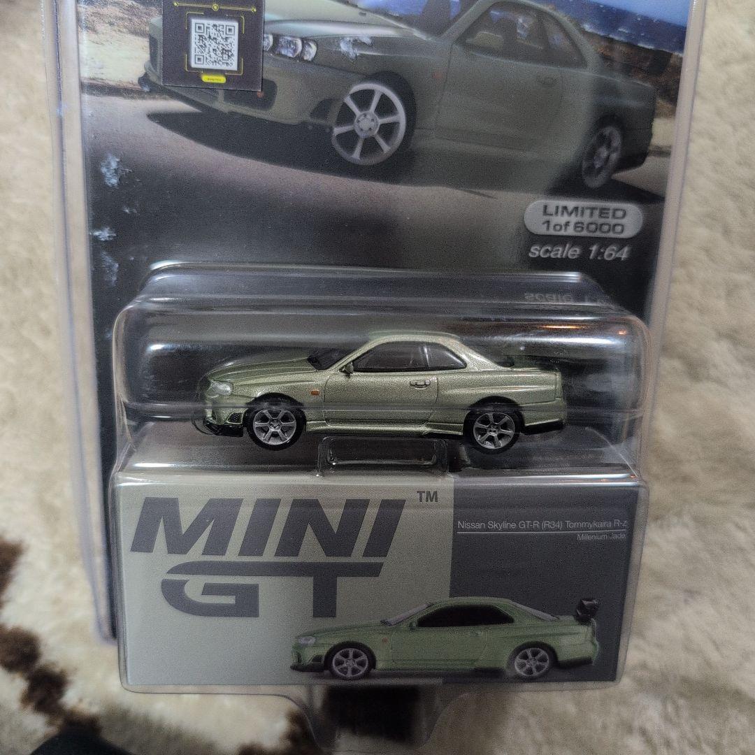ミニカー MINI GT Nissan Skyline GT-R (R34) 1/64