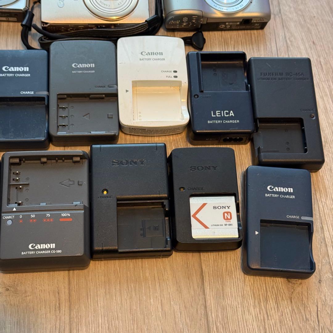 デジタルカメラ　等　まとめ売り