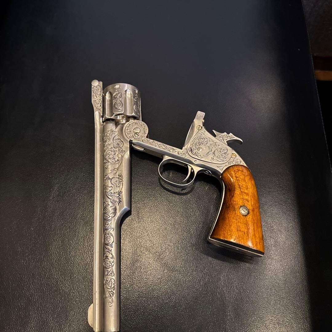 エングレービングデザイン リボルバー(マグナム)