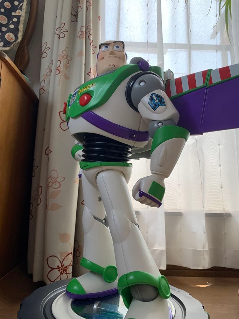 トイストーリー Paladin バスライトイヤー フィギュア