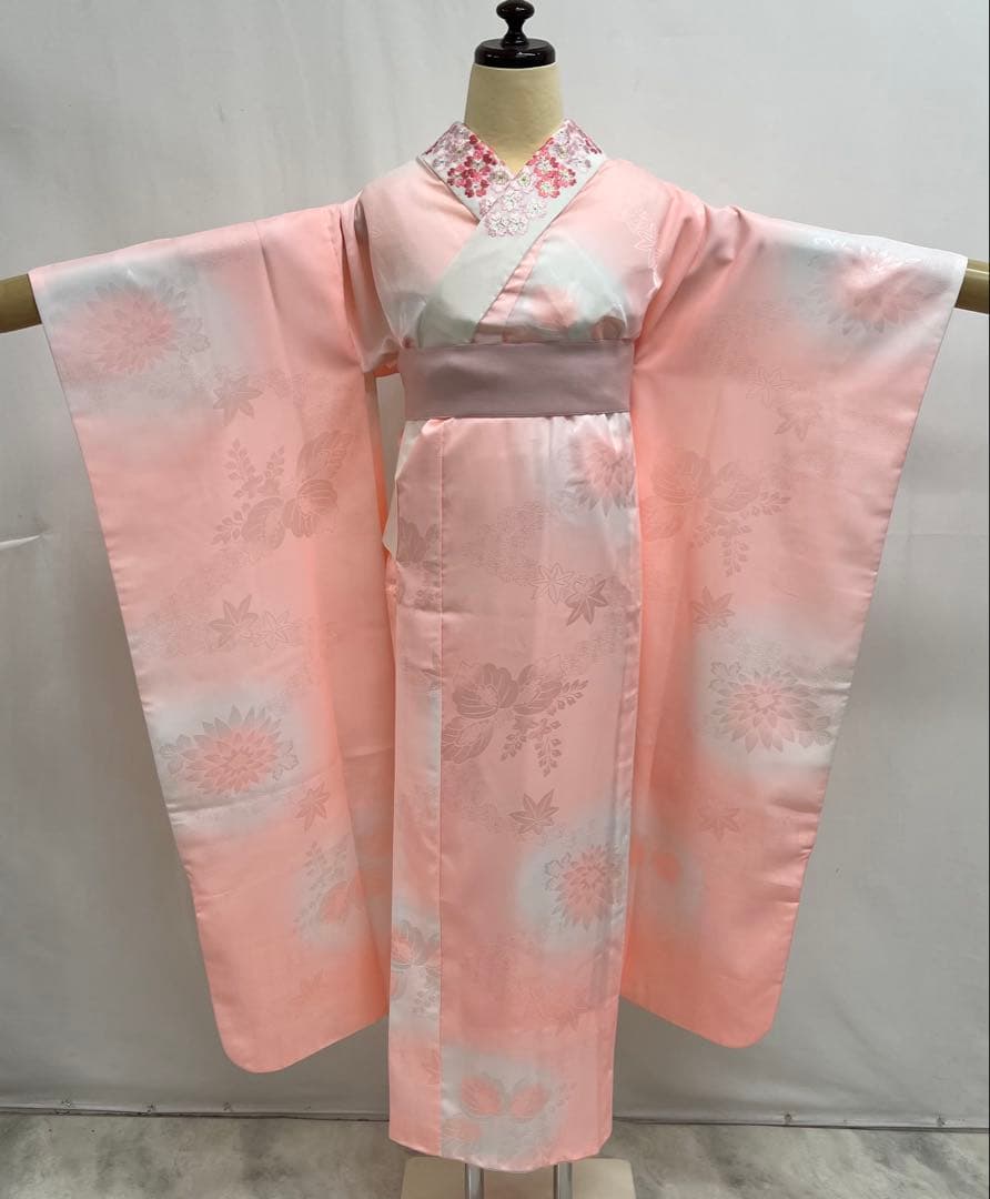 振り袖　フルセット　長襦袢付　金彩加工　しつけ付　振り柄有　重ね襟付き653