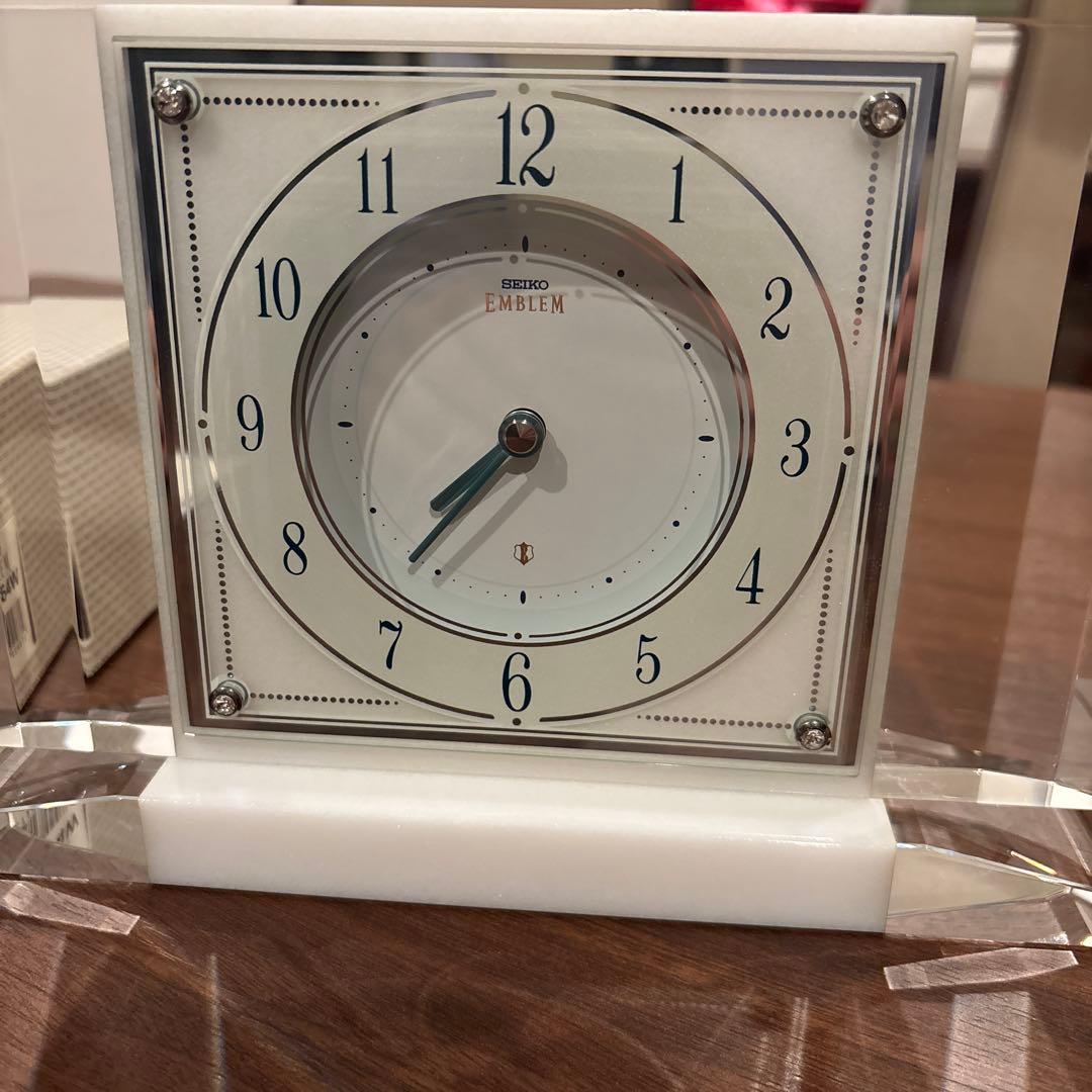 美品　セイコーエンブレム 置き時計 [HW564W]