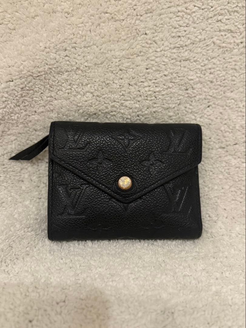 期間限定値下　Louis Vuitton ブラック 三つ折り財布