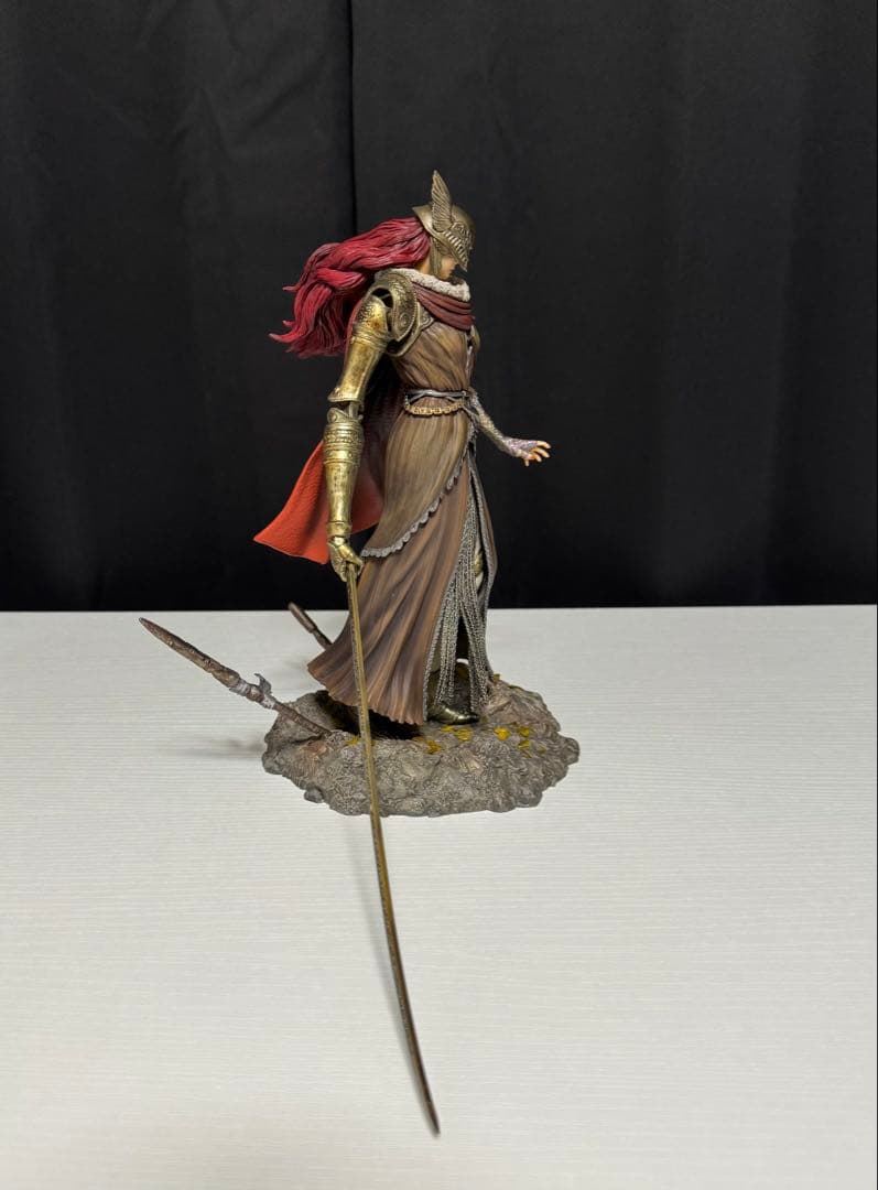 エルデンリング　コレクターズエディション　マレニア　リペイント　フィギュア