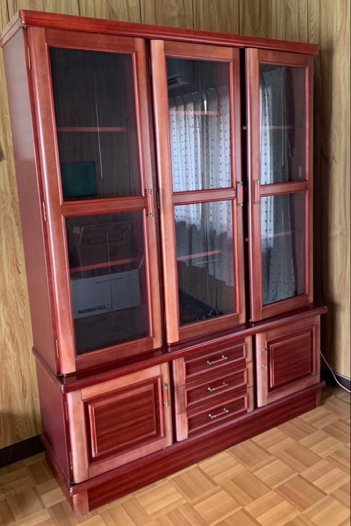 木製キャビネット