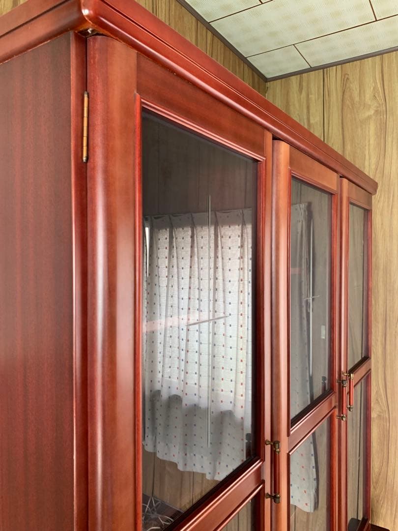 木製キャビネット