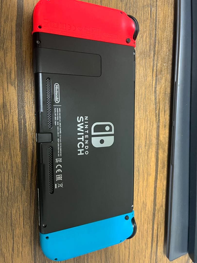 Nintendo Switch 青/赤 本体 充電器・ゲーム5本付き