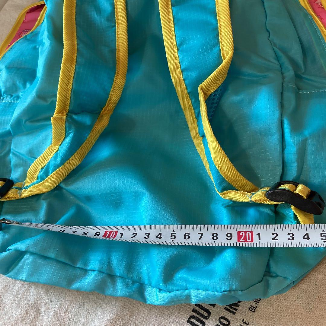 カービー　折り畳みリュック　新品未使用　水色　お出かけ　旅行　イベント　40cm