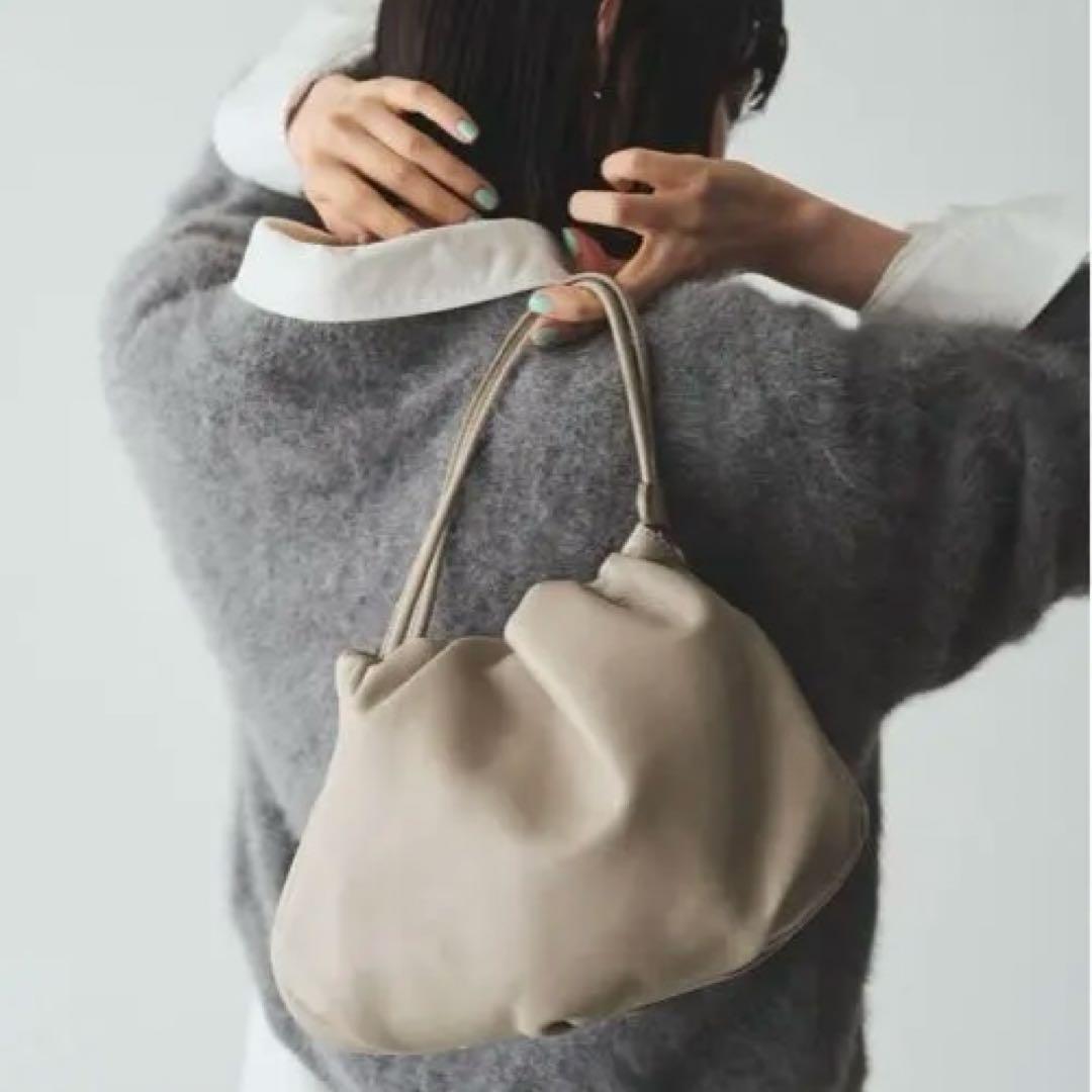 にゃにゃ　russet レザー巾着4WAYショルダーバッグ