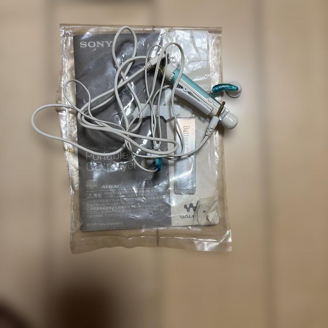 SONY ウォークマンD NE730 青 イヤフォン付き