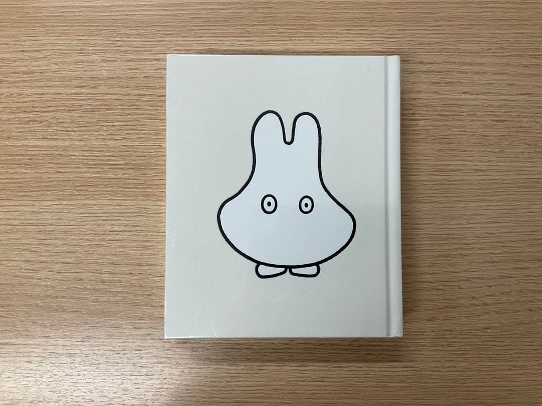 福袋　ミッフィー ファン必見！エコバッグ・書籍・雑貨セット