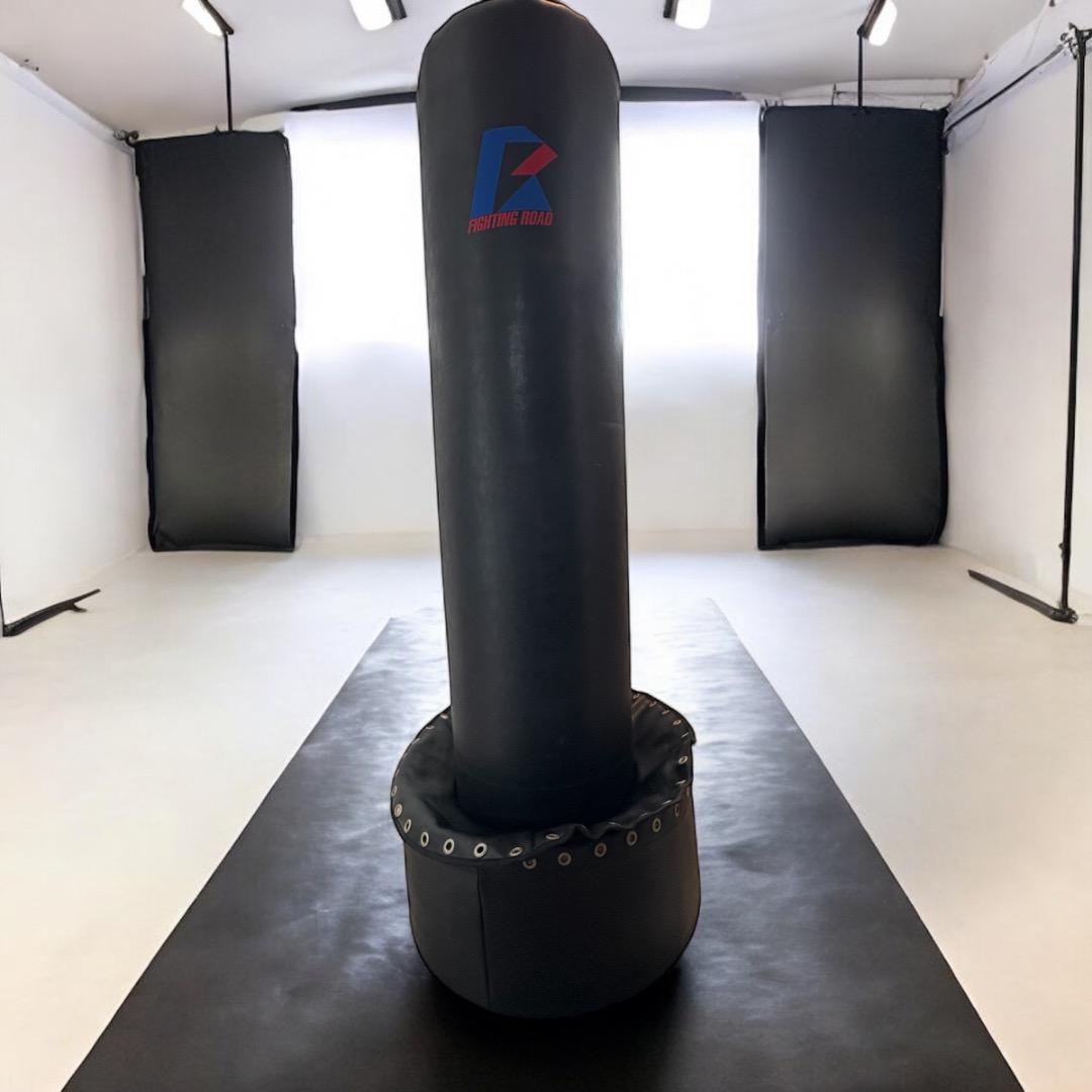 FIGHTING ROAD ファイティングロード　サンドバッグ自立式　グローブ付