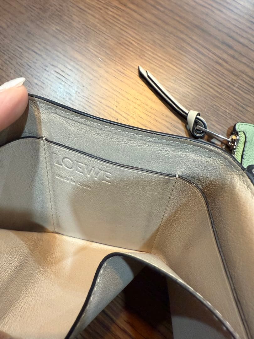 ロエベLOEWE 三つ折り財布＆カードホルダーセット　ローズマリータン