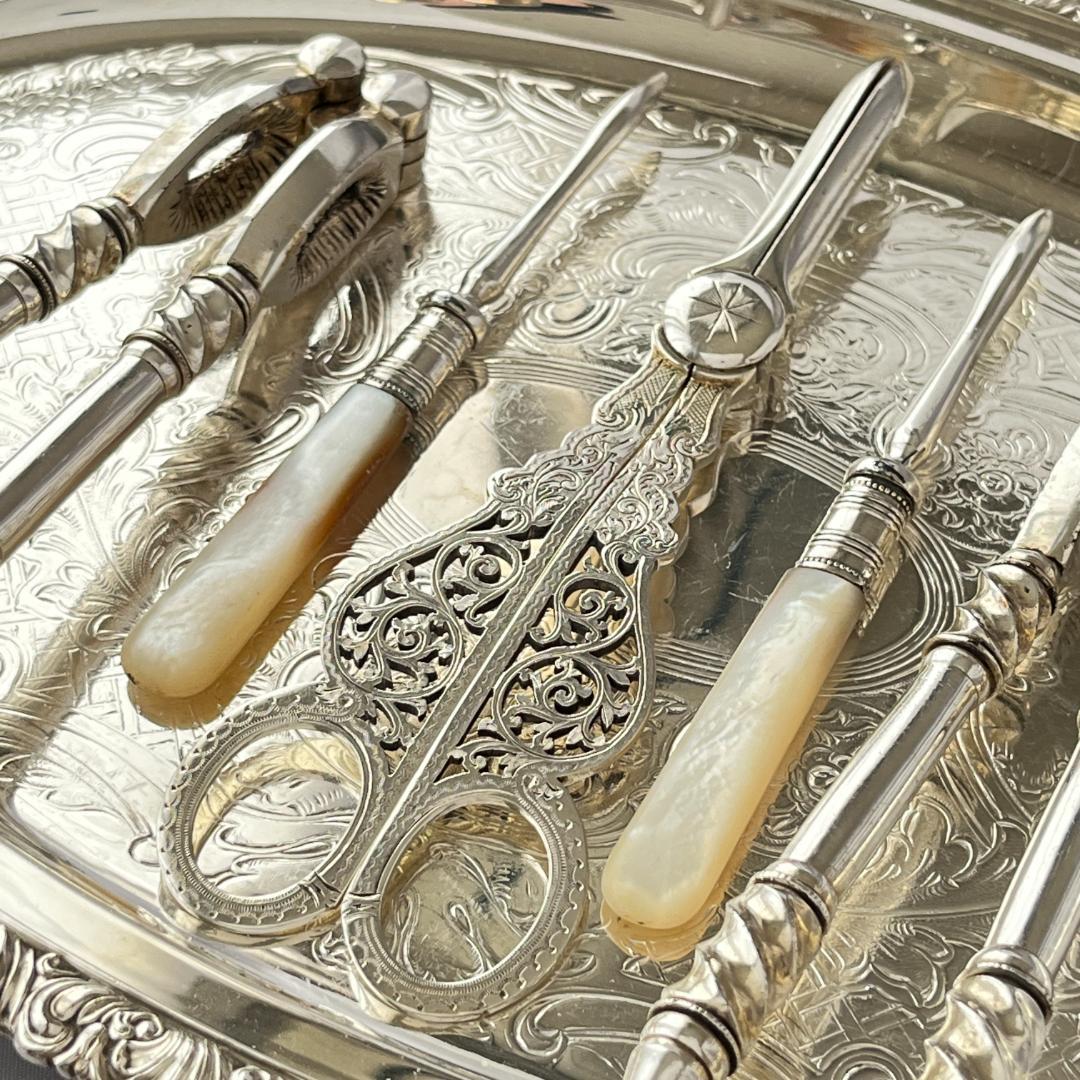 【英国】 グレープシザー / ナッツクラッカー / ピッカー【白蝶貝】