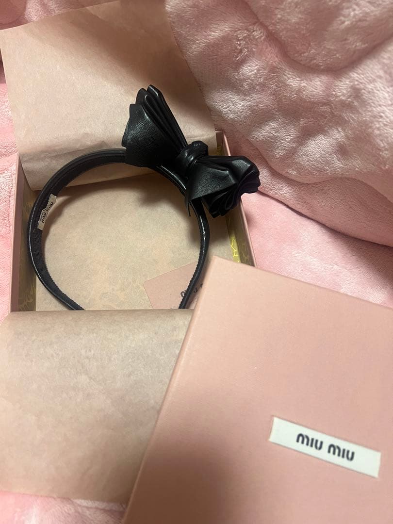 miumiu リボンカチューシャ ミュウミュウ