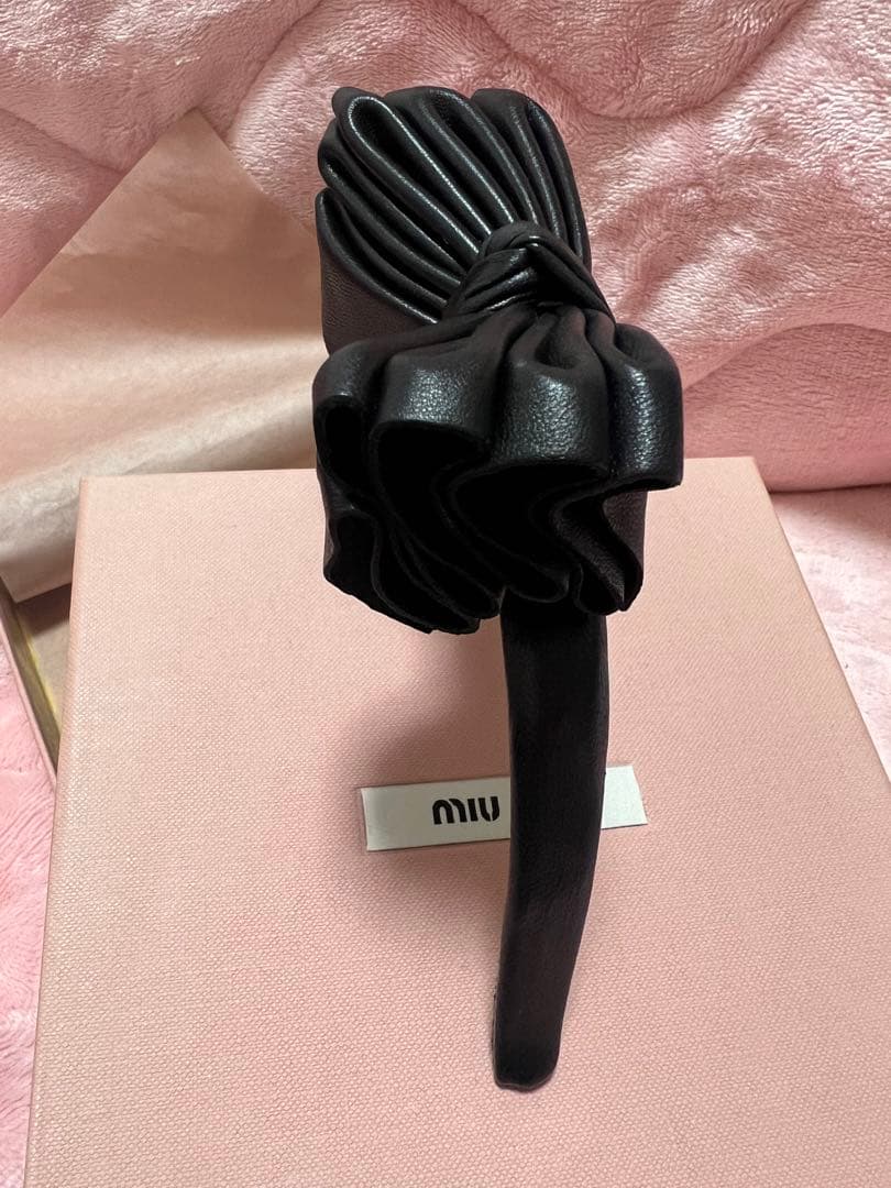 miumiu リボンカチューシャ ミュウミュウ