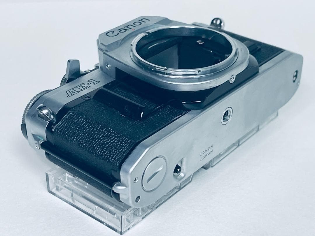 Canon AE-1 キヤノン 一眼レフカメラ シャッター動作OK！ 露出計OK