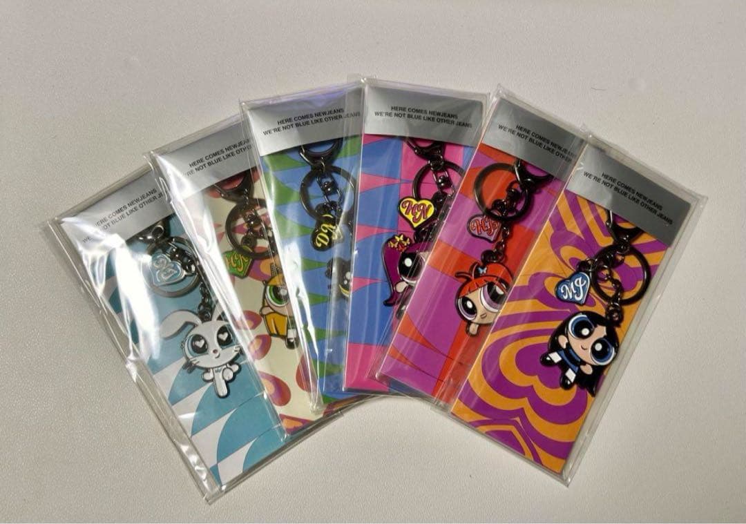 NewJeansキーリング 6種セット