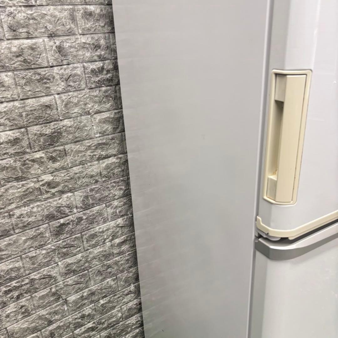 605 SHARP どっちもドア　大型冷蔵庫　314L 300L強　自動製氷