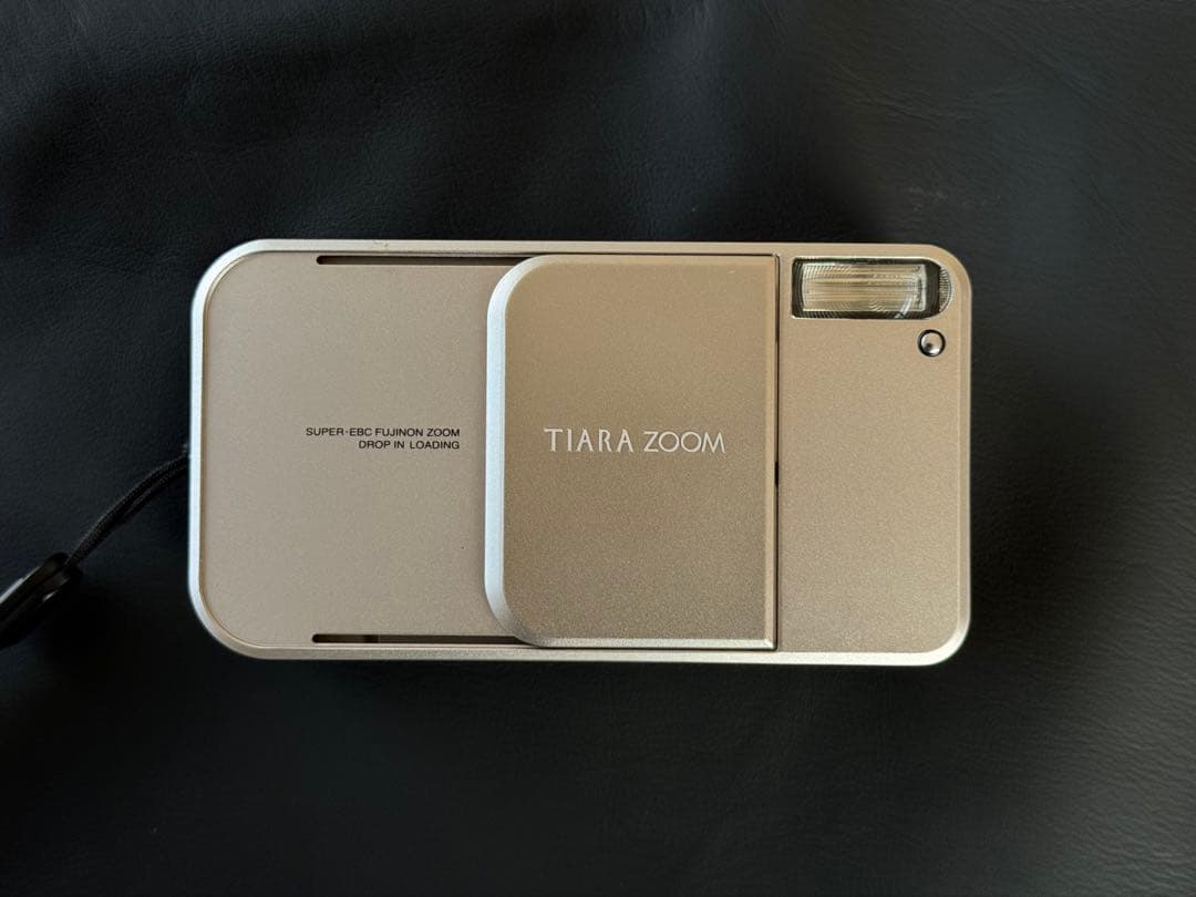 フィルムカメラ fujifilm tiara zoom