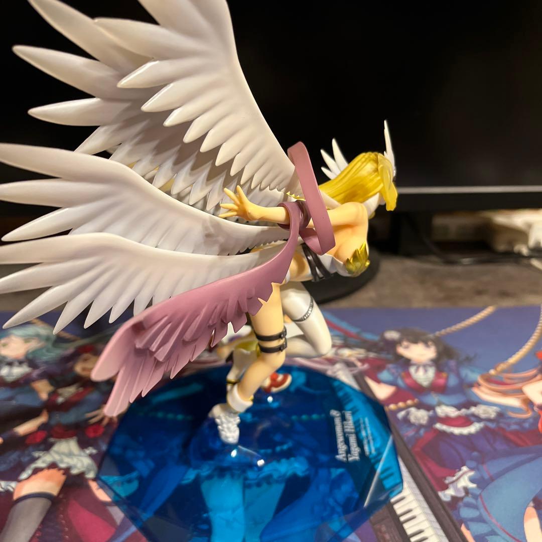 デジモンアドベンチャー エンジェウーモン＆八神ヒカリ フィギュア GEM