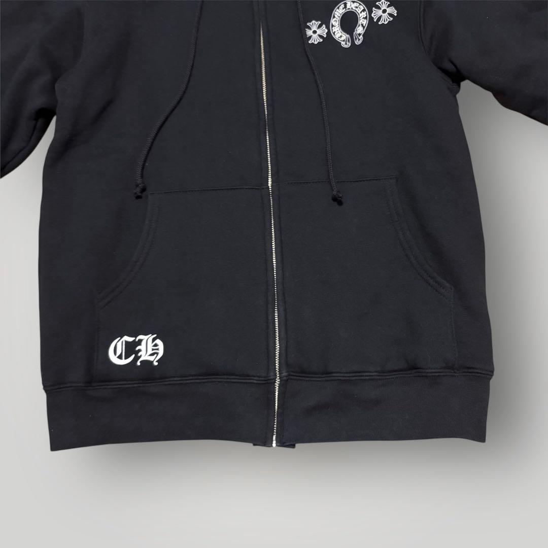 美品　CHROME HEARTS ホースシュー　ダガーチャーム　ジップパーカー