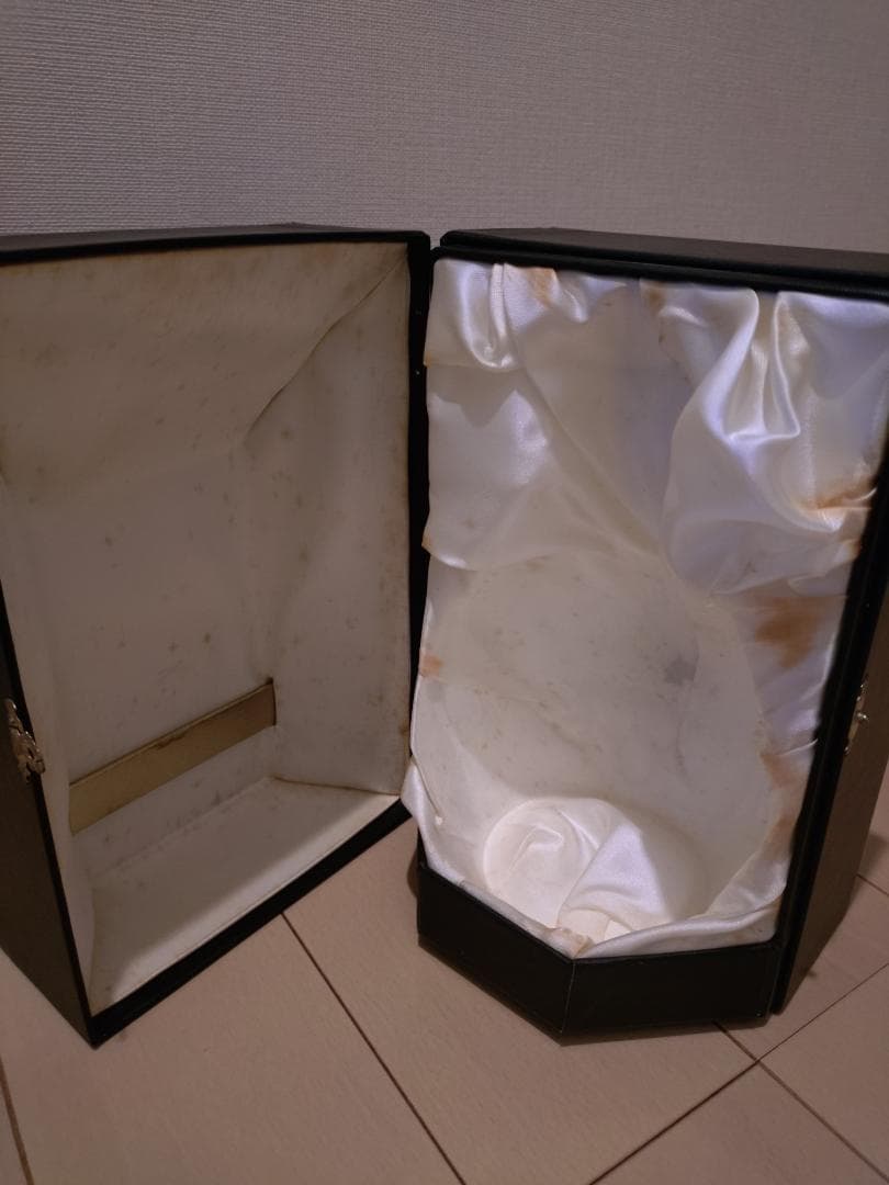 グレンフィディック21年　ウェッジウッド陶器　箱付