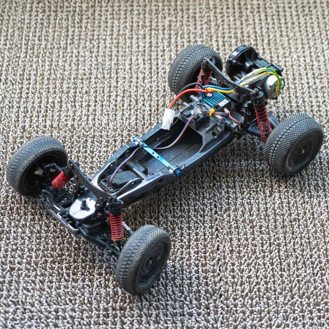 レーシングファイター カスタム済み、充電器、プロポセット