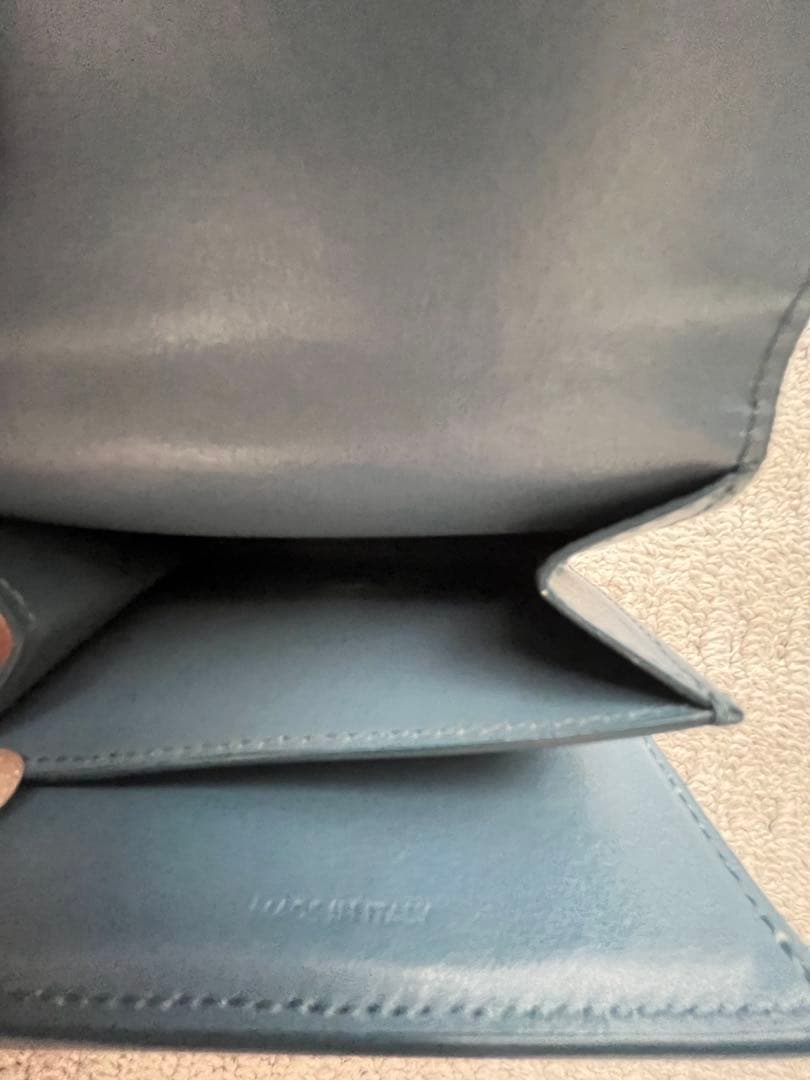 セリーヌ　トリフォールドウォレット