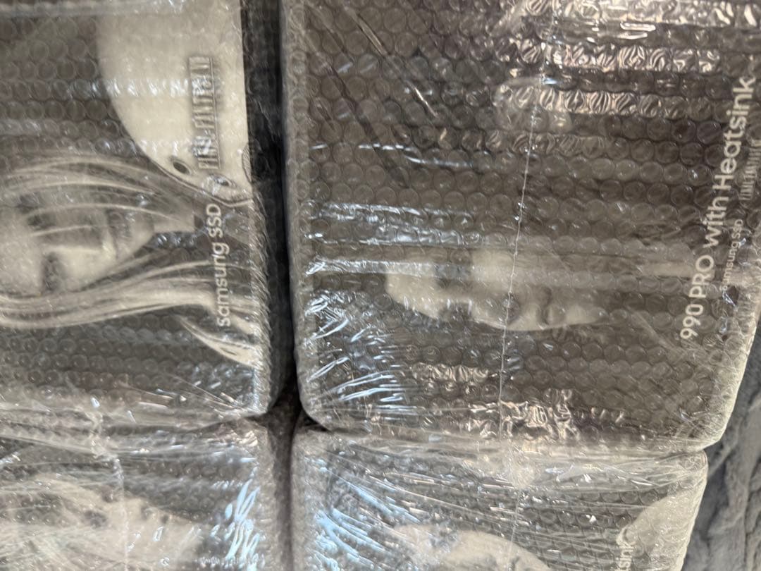 ファイナルファンタジーVII 収納ボックス　コラボ　記念