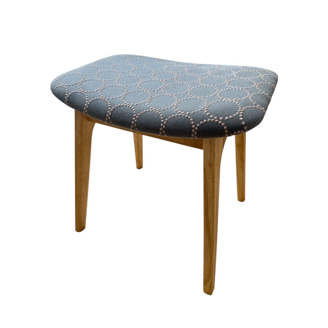 【北欧スタイル】ミナペルホネン生地使用スツール　オットマン　イス　家具