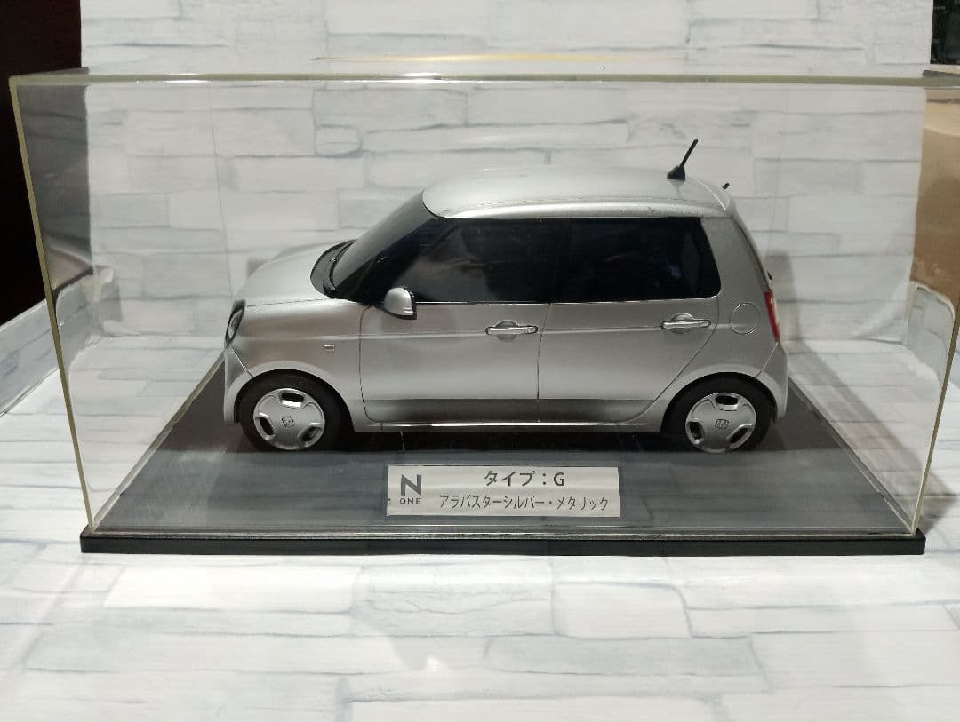 1/12 ホンダ N-one カラーサンプル　ミニカー　アラバスターシルバー