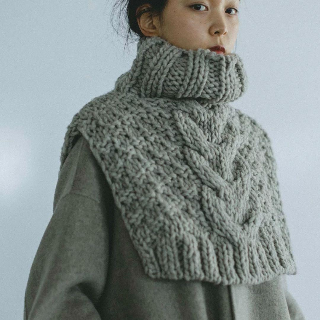 かぐれ ペルーショルダーニットウォーマー