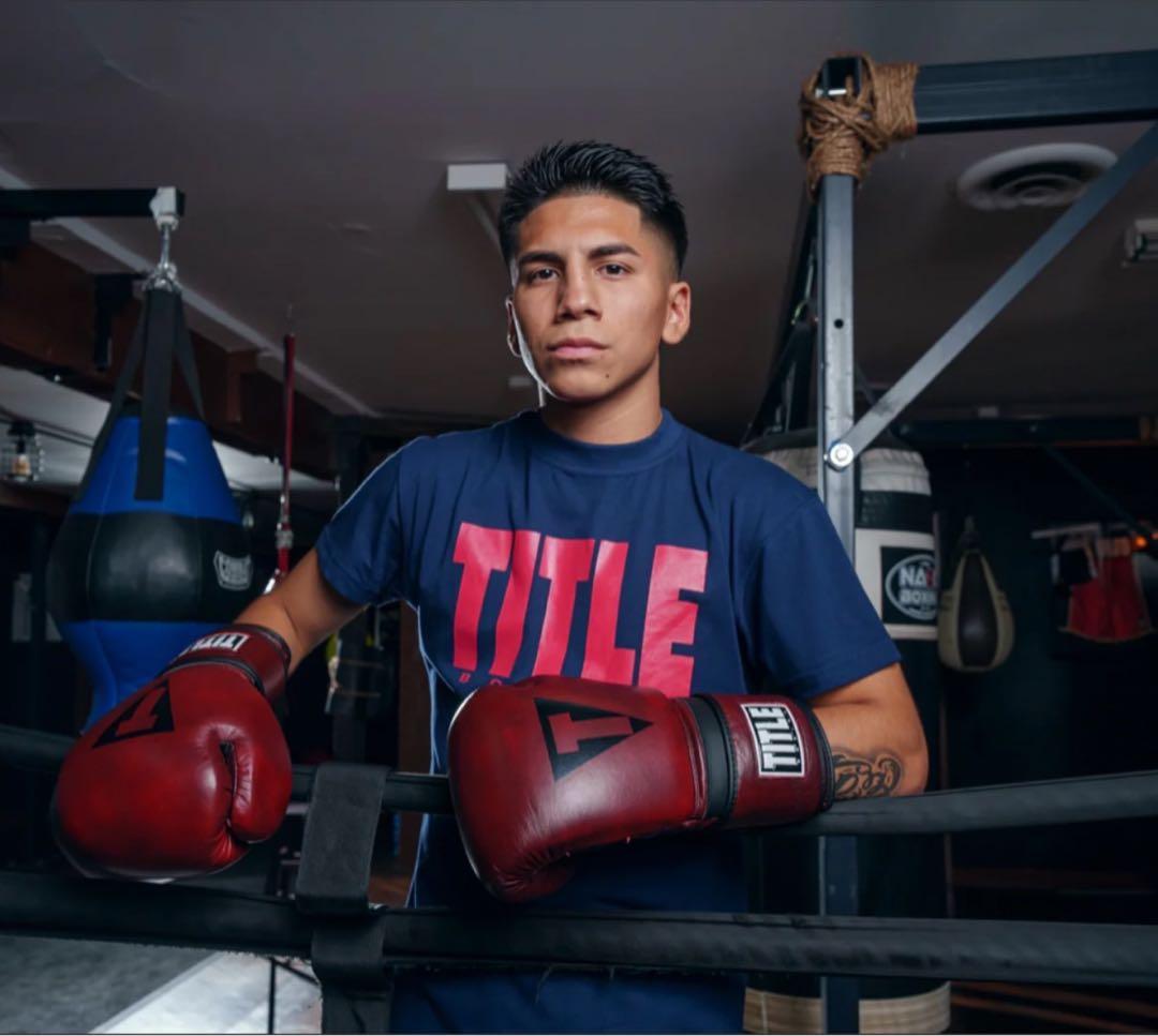 新品未使用TITLE ボクシンググローブ 赤 本革　16オンズ