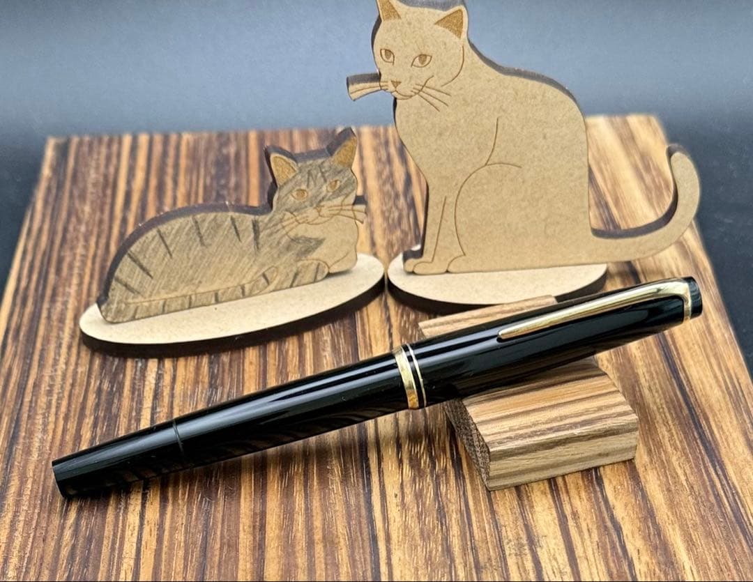 MONTBLANC 万年筆　NO.22 黒軸 美品 EF 14C