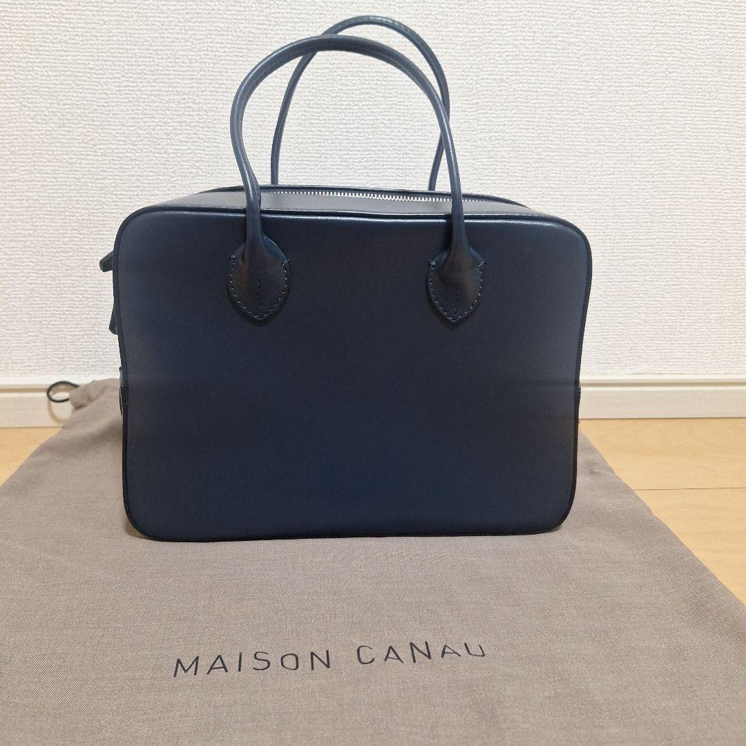 スタイリスト佐藤佳菜子xメゾンカナウ