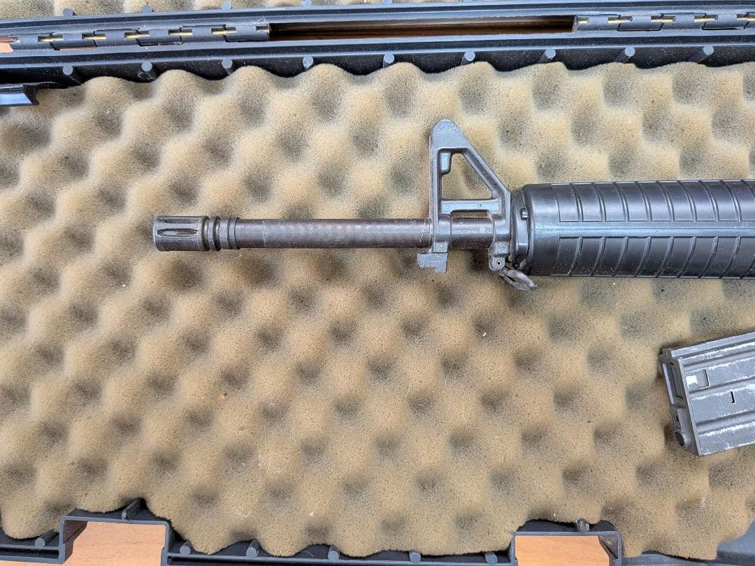 COLT M16A2 CAL. 5.56MM 中古