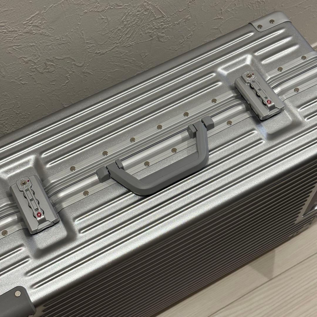 スーツケース アルミフレーム キャリーキース　シルバー　M 24インチ