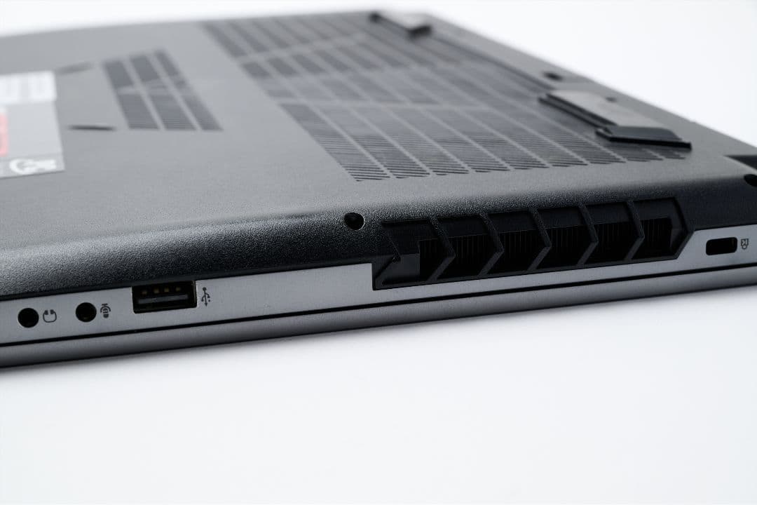 Raytrek R5 RTX3060 15.6インチ