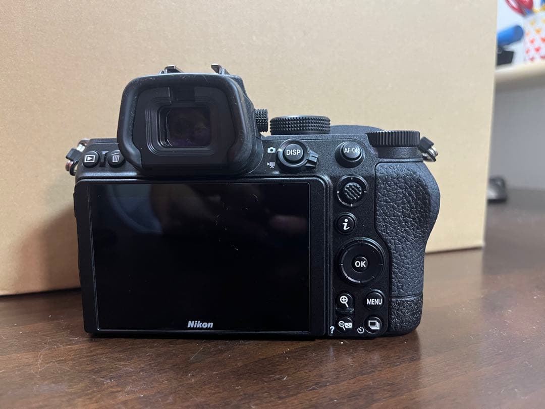 ニコン Nikon Z5 ミラーレスカメラ ボディ シャッター約6,200