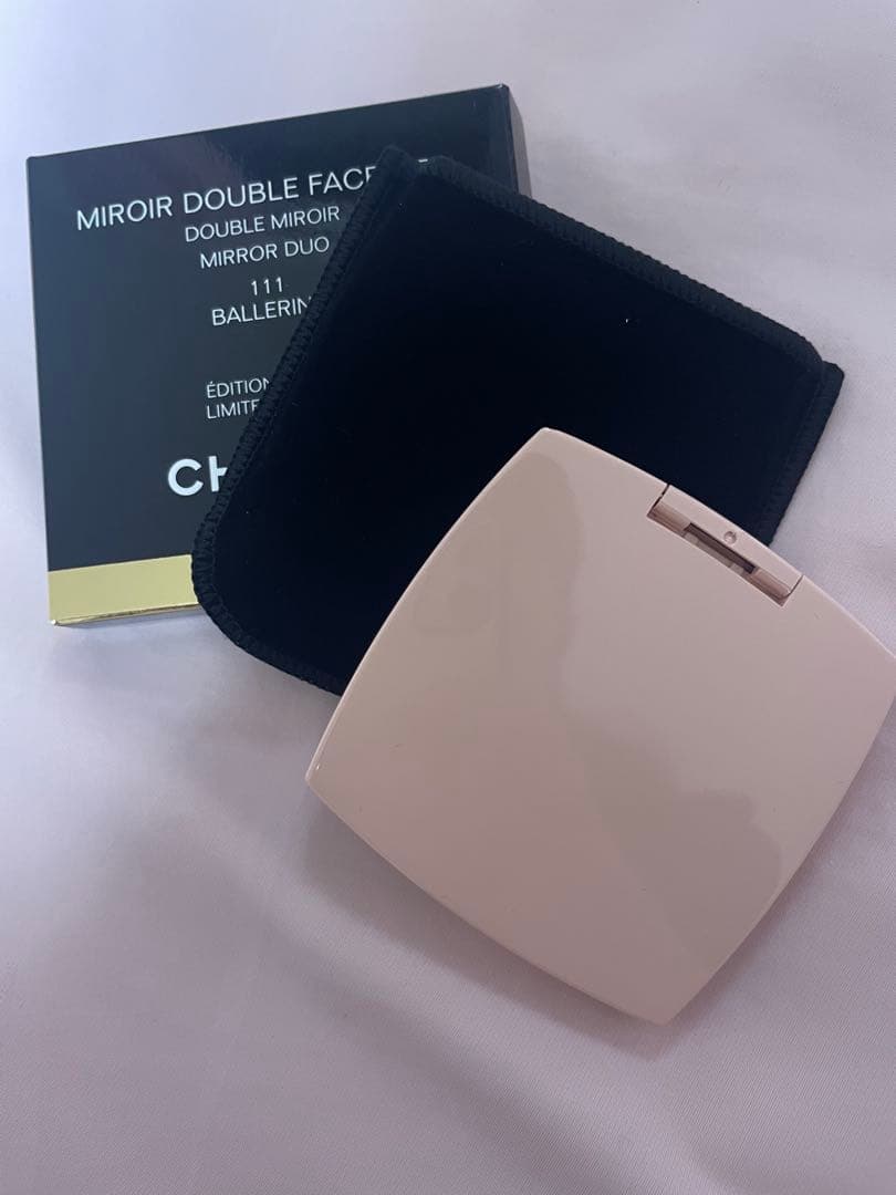 シャネル ミラー 111 バレリーナ