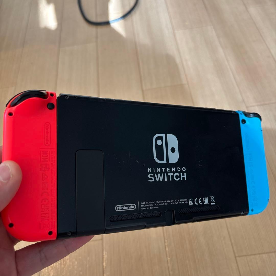 Nintendo Switch 本体 + ゲームソフト2点セット+箱あり
