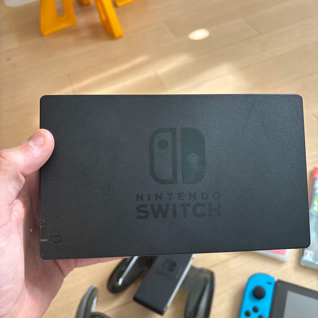 Nintendo Switch 本体 + ゲームソフト2点セット+箱あり
