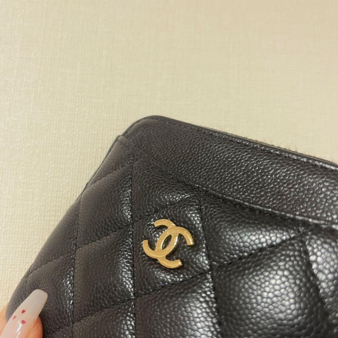 CHANEL ブラック　マトラッセ　ケース　キャビアスキン