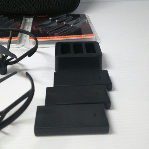 ドローン DJI Tello & 送信機 フルセット