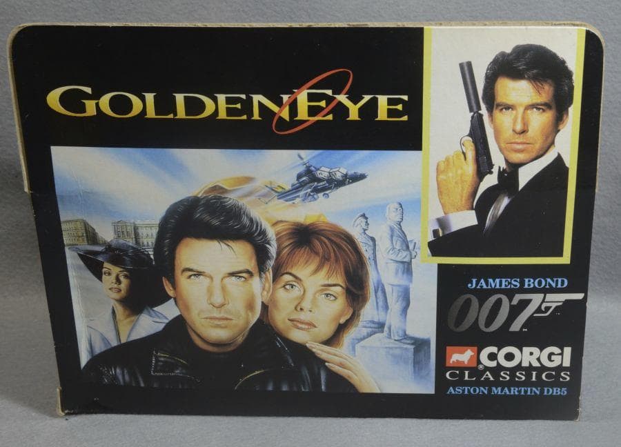 【貴重】アストンマーチン DB5 007 ボンドカー コーギー