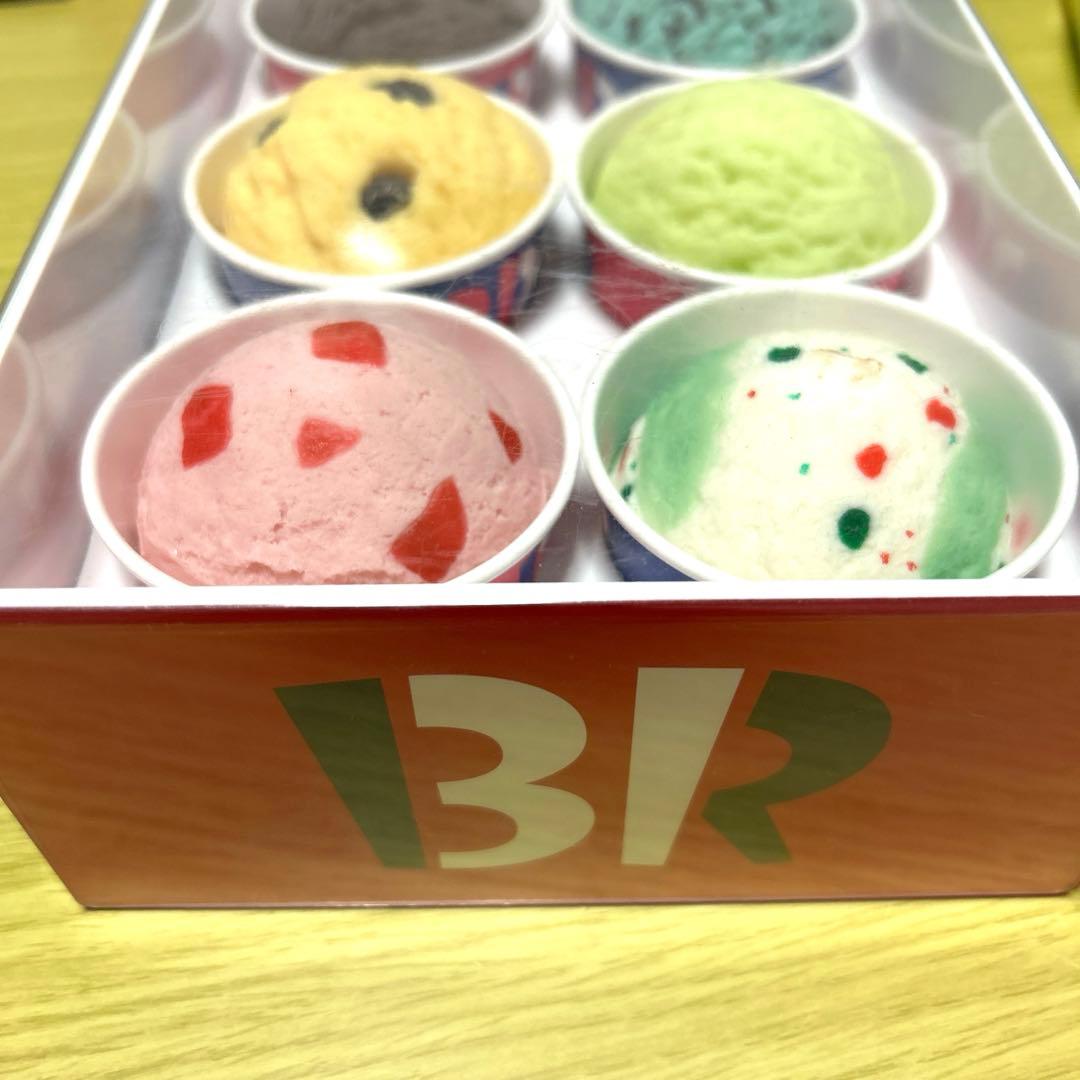 ちな ！ 非売品 食品サンプル　アイスクリーム8個ボックス入り